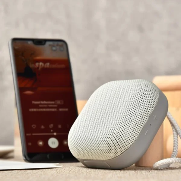 اسپیکر بلوتوثی قابل حمل وان مور مدل omthing mini chub