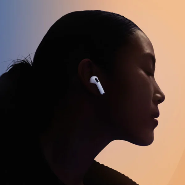 هدفون بلوتوثی اپل مدل AirPods 4